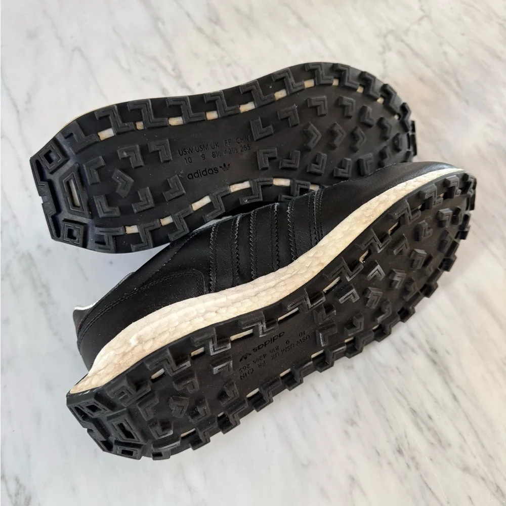 adidas Black and White Retro Runner Sneakers with Gold Accents - Picture 5 of 5